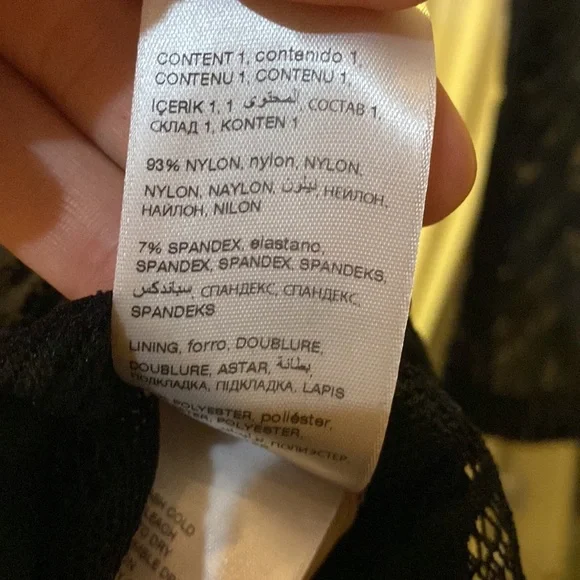 Bebe Black Lace Dress Tan Underlining Low Cut V-Neck Longsleeve lace sleeves XXS - Picture 11 of 14